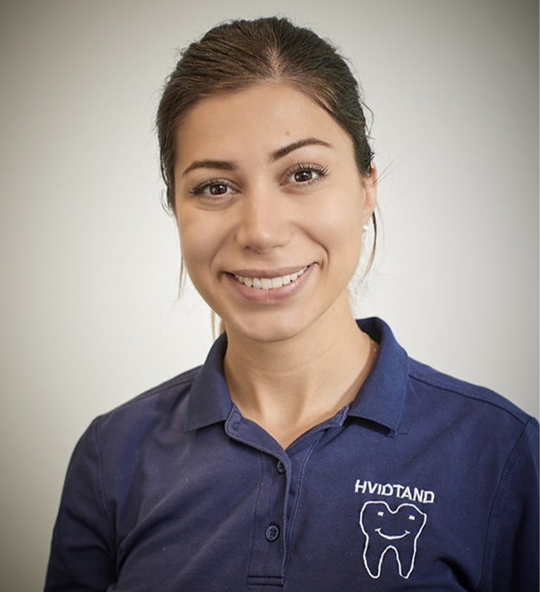 Annahit Shahroozi — Tandplejer hos Hvidtand